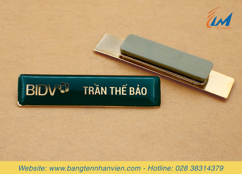 Thẻ tên nhân viên ngân hàng UBSP