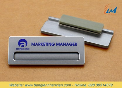 Bảng tên nam châm thay tên