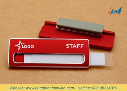Bảng tên nam châm thay tên